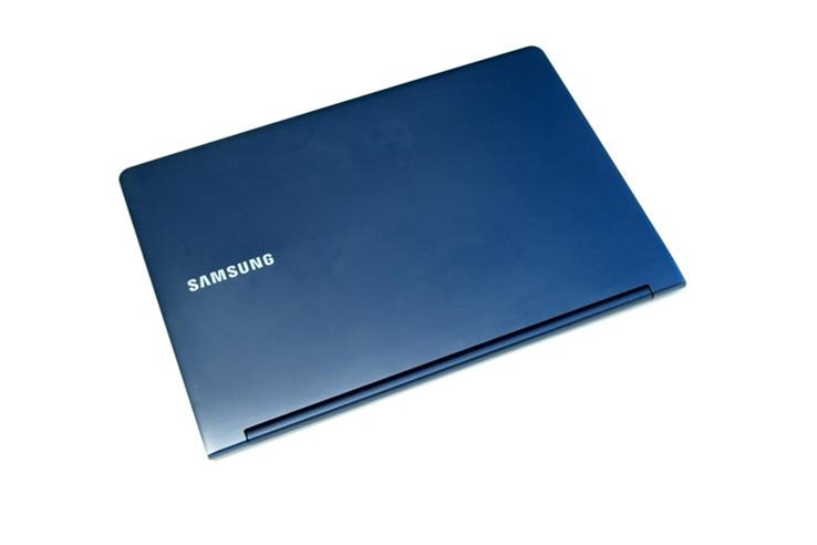 Samsung Series 9 (4).JPG